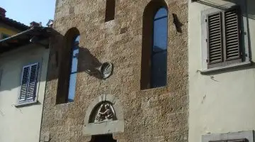 A igreja de San Marco Vecchio na via Faentina